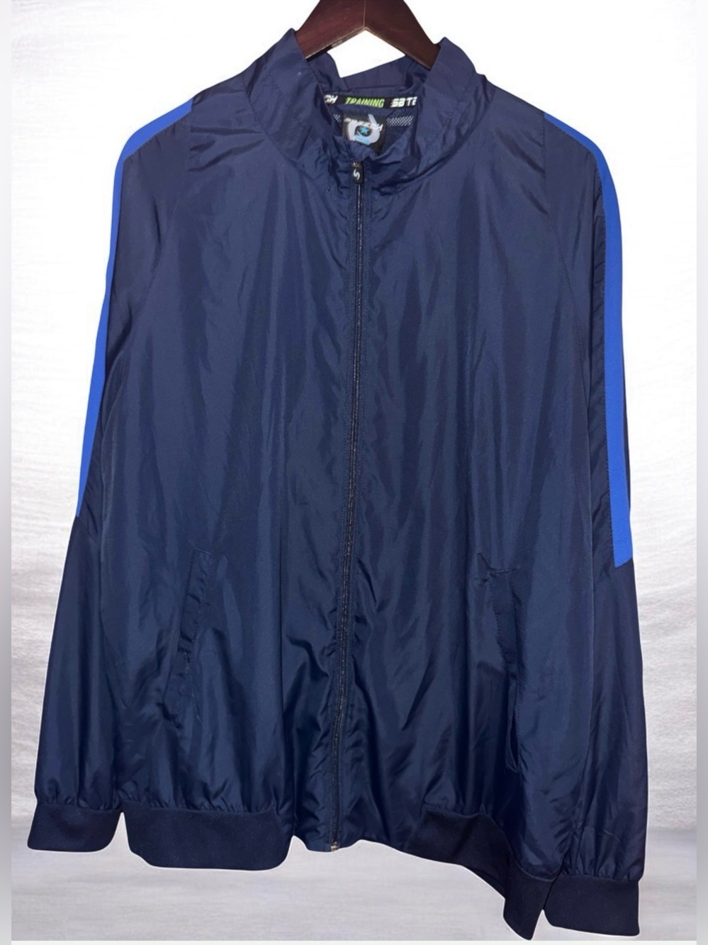 •SB TECH• NAVY ATHLETIC TRAINING LIGHTWEIGHT COLORBLOCK WINDBREAKER JACKET XL